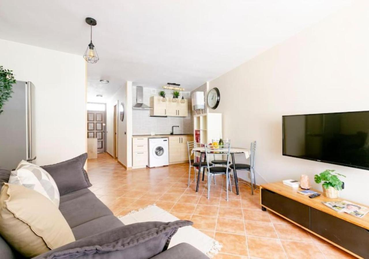 Cosy Apartment In Los Cristianos 5Min To The Ocean Ngoại thất bức ảnh